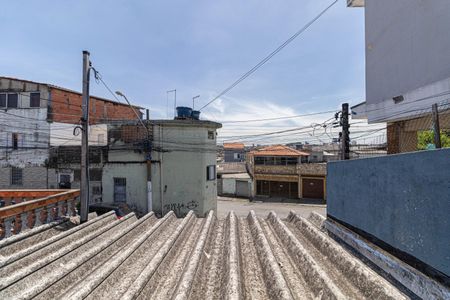Vista Quarto 1 de casa para alugar com 4 quartos, 150m² em Vila Nhocuné, São Paulo