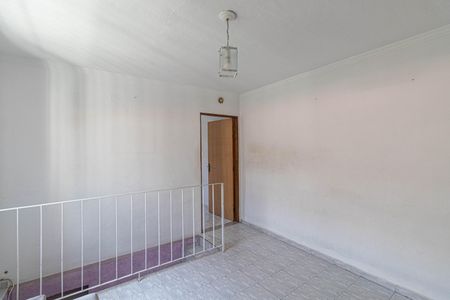 Sala de casa para alugar com 4 quartos, 150m² em Vila Nhocuné, São Paulo