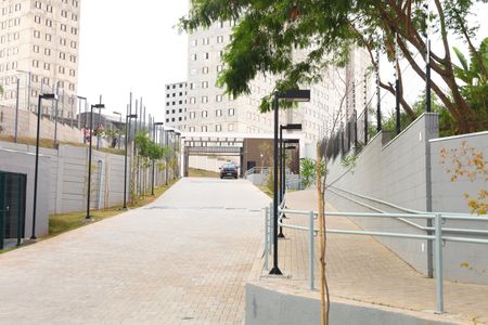 Apartamento para alugar com 37m², 2 quartos e sem vagaÁrea comum - Portaria