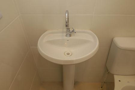 Apartamento para alugar com 37m², 2 quartos e sem vagaBanheiro