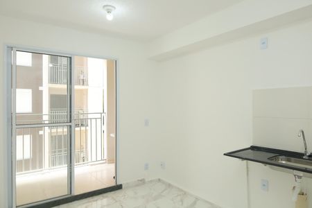 Apartamento para alugar com 37m², 2 quartos e sem vagaSala/Cozinha