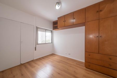 Apartamento à venda com 41m², 1 quarto e 1 vagaQuarto