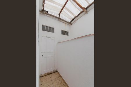 Apartamento para alugar com 60m², 2 quartos e sem vagaQuintal