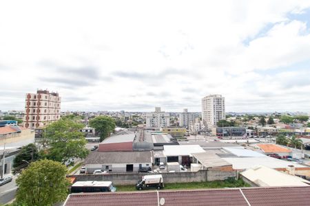 Vista do Quarto de apartamento para alugar com 2 quartos, 65m² em Capão Raso, Curitiba