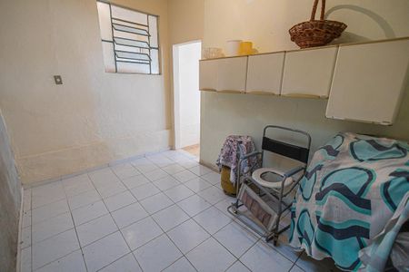 Casa à venda com 223m², 4 quartos e 2 vagasQuarto 3