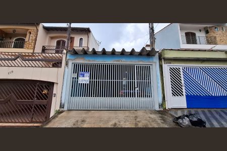 Casa à venda com 125m², 2 quartos e 2 vagasFachada