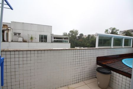 Apartamento à venda com 233m², 4 quartos e 3 vagasVaranda da Suíte 1