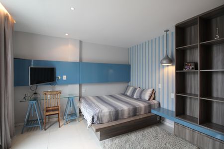 Apartamento à venda com 233m², 4 quartos e 3 vagasSuíte 1