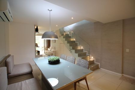 Apartamento à venda com 233m², 4 quartos e 3 vagasSala de Jantar