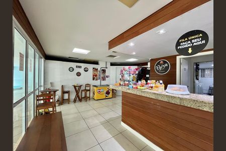 Apartamento à venda com 233m², 4 quartos e 3 vagas Apartamento à venda com 233m², 4 quartos e 3 vagasÁrea comum