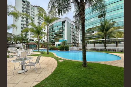 Apartamento à venda com 233m², 4 quartos e 3 vagas Apartamento à venda com 233m², 4 quartos e 3 vagasÁrea comum
