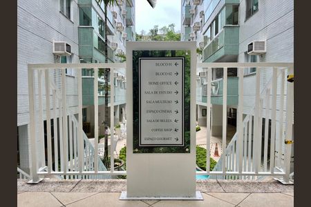 Apartamento à venda com 233m², 4 quartos e 3 vagas Apartamento à venda com 233m², 4 quartos e 3 vagasÁrea comum