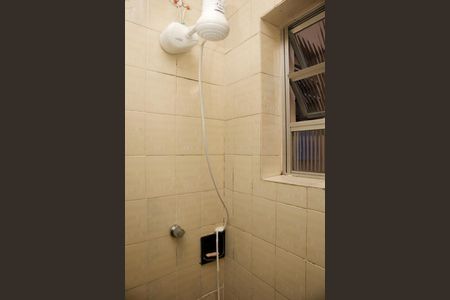 Banheiro de kitnet/studio à venda com 1 quarto, 41m² em Moinhos de Vento, Porto Alegre