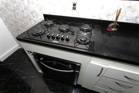 Casa para alugar com 200m², 4 quartos e 5 vagas Casa para alugar com 200m², 4 quartos e 5 vagasCozinha