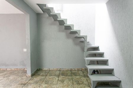 Casa para alugar com 200m², 4 quartos e 5 vagas Casa para alugar com 200m², 4 quartos e 5 vagasÁrea de Serviço