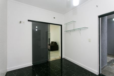 Casa para alugar com 200m², 4 quartos e 5 vagas Casa para alugar com 200m², 4 quartos e 5 vagasCopa