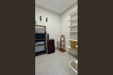 Apartamento para alugar com 100m², 2 quartos e 1 vagaQuarto de Serviço