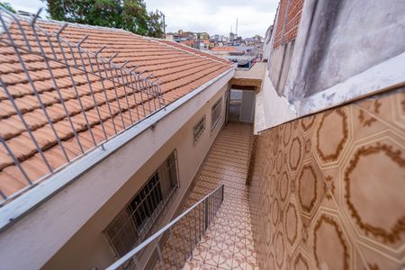 Casa à venda com 250m², 3 quartos e 2 vagasCorredor