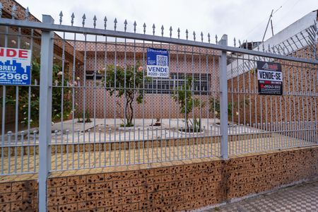 Casa à venda com 250m², 3 quartos e 2 vagas08/10/25 Placa : ZNHJ-410