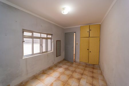 Casa à venda com 250m², 3 quartos e 2 vagasQuarto de Serviço