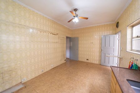 Casa à venda com 250m², 3 quartos e 2 vagasCozinha