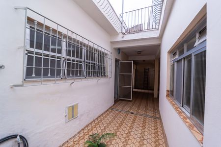 Casa à venda com 250m², 3 quartos e 2 vagasÁrea de Serviço