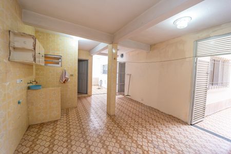 Casa à venda com 250m², 3 quartos e 2 vagasÁrea de Serviço