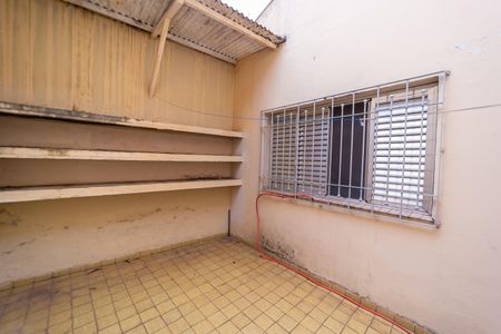 Casa à venda com 250m², 3 quartos e 2 vagasQuintal Lateral