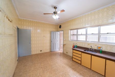 Casa à venda com 250m², 3 quartos e 2 vagasCozinha