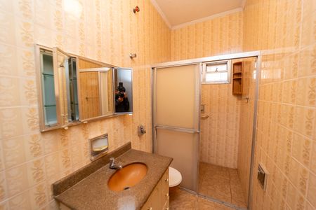 Casa à venda com 250m², 3 quartos e 2 vagasBanheiro 1