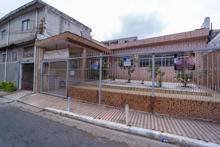 Casa à venda com 250m², 3 quartos e 2 vagasFachada