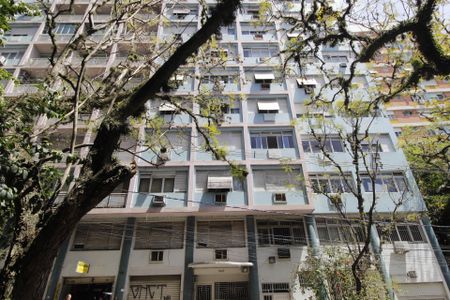 Apartamento para alugar com 101m², 3 quartos e 1 vagaFachada