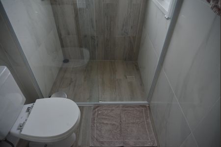 Apartamento à venda com 83m², 2 quartos e 2 vagasBanheiro da Suíte 2