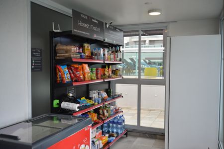 Apartamento à venda com 83m², 2 quartos e 2 vagasÁrea comum - Mercado