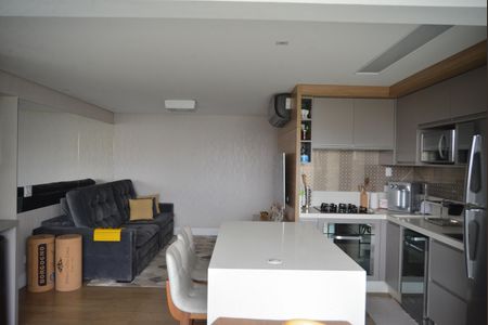 Sala de apartamento à venda com 2 quartos, 83m² em Parque Bandeirante, Santo André