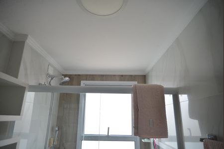 Apartamento à venda com 83m², 2 quartos e 2 vagasBanheiro da Suíte 2