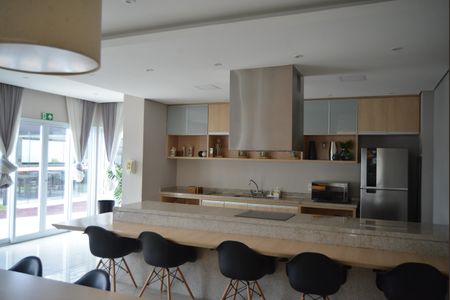 Apartamento à venda com 83m², 2 quartos e 2 vagasÁrea comum - Salão de festas