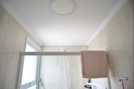 Apartamento à venda com 83m², 2 quartos e 2 vagasBanheiro da Suíte 1