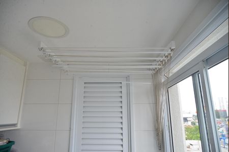 Apartamento à venda com 83m², 2 quartos e 2 vagasÁrea de Serviço