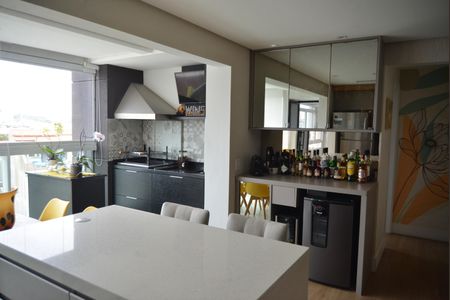 Apartamento à venda com 83m², 2 quartos e 2 vagasVaranda Gourmet