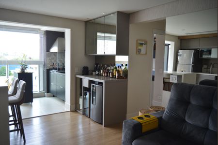 Sala de apartamento à venda com 2 quartos, 83m² em Parque Bandeirante, Santo André