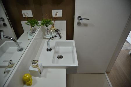 Apartamento à venda com 83m², 2 quartos e 2 vagasLavabo