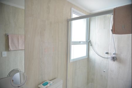 Apartamento à venda com 83m², 2 quartos e 2 vagasBanheiro da Suíte 1