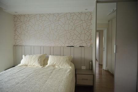 Apartamento à venda com 83m², 2 quartos e 2 vagasSuíte 2