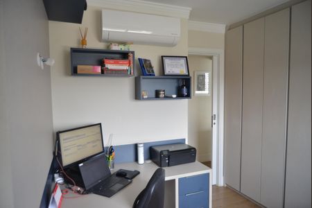 Apartamento à venda com 83m², 2 quartos e 2 vagasSuíte 1