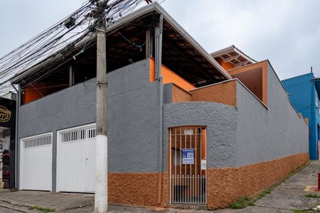 Casa à venda com 188m², 2 quartos e 2 vagasFachada
