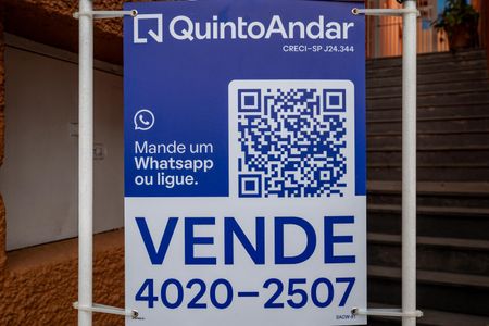 Casa à venda com 188m², 2 quartos e 2 vagasPlaca