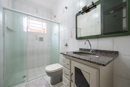 Casa à venda com 188m², 2 quartos e 2 vagasBanheiro Social