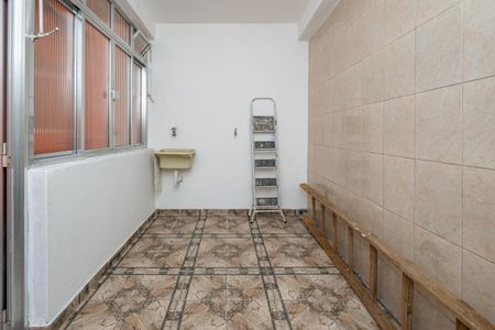 Casa à venda com 188m², 2 quartos e 2 vagasÁrea de Serviço