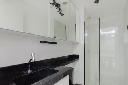 Banheiro de apartamento à venda com 1 quarto, 31m² em Ipiranga, São Paulo